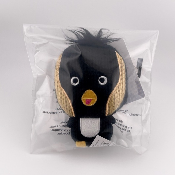Nigel The Penguin Ami Amis 4 in Crocheted Plush Wave 2 Common - Picture 2 of 2
